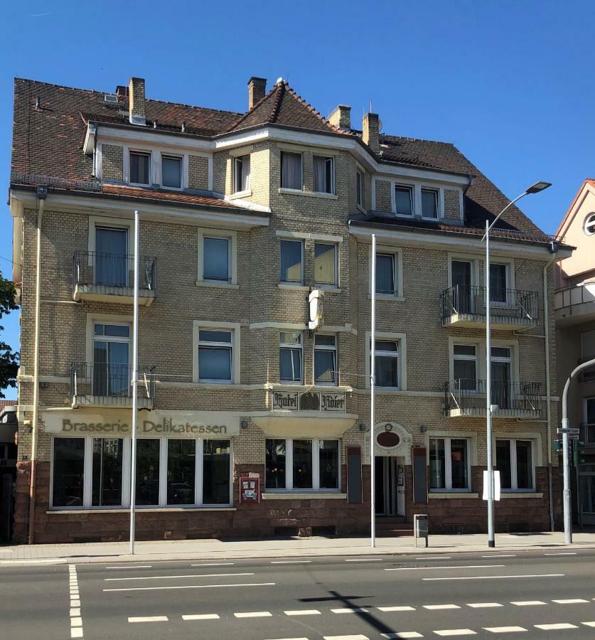 Hotel-Events Adlerpalast Ruesselsheim Ngoại thất bức ảnh